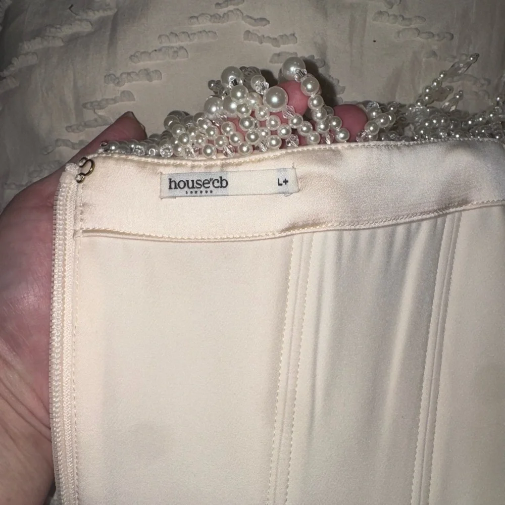 House of CB “Aubrie” corset top ( 2 piece)
Will ship with box - Picture 5 of 11